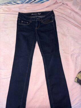 American Eagle Outfitters Women’s Dark Indigo straight Jeans